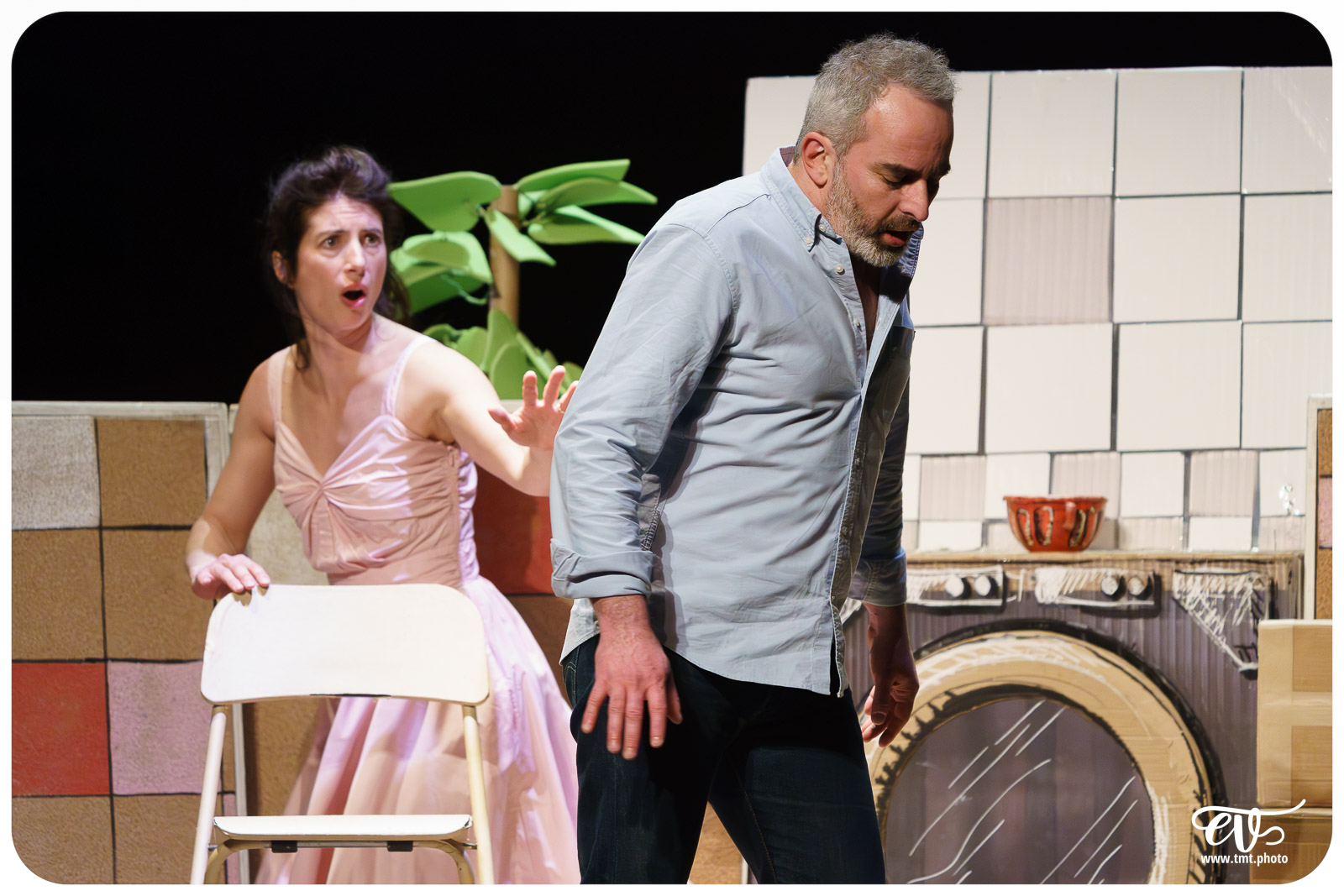 TMTPHOTO 2025.03.05 DERRIERE LE HUBLOT SE CACHE PARFOIS DU LINGE (LES FILLES DE SIMONE) 024